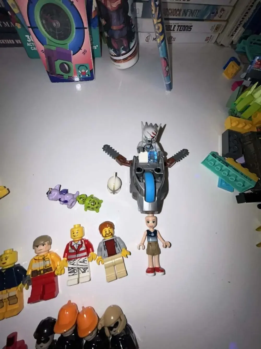 Assorted Mixed Lego  Minifigures and Building Toy Lot